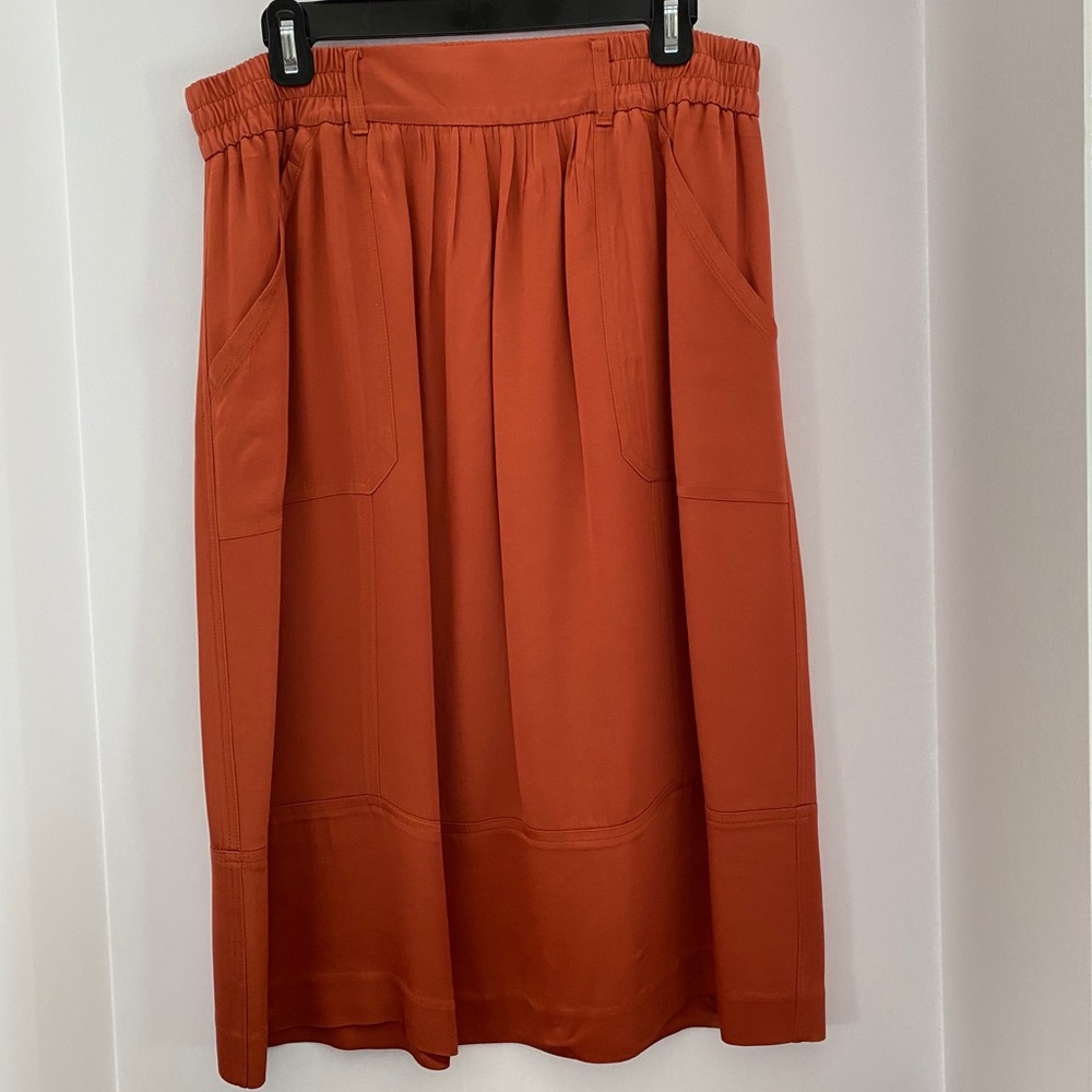 EUC Ann Taylor LOFT 2 pocket skirt
